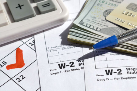 How Should Your Employee Be Classified? 1099 vs. W-2